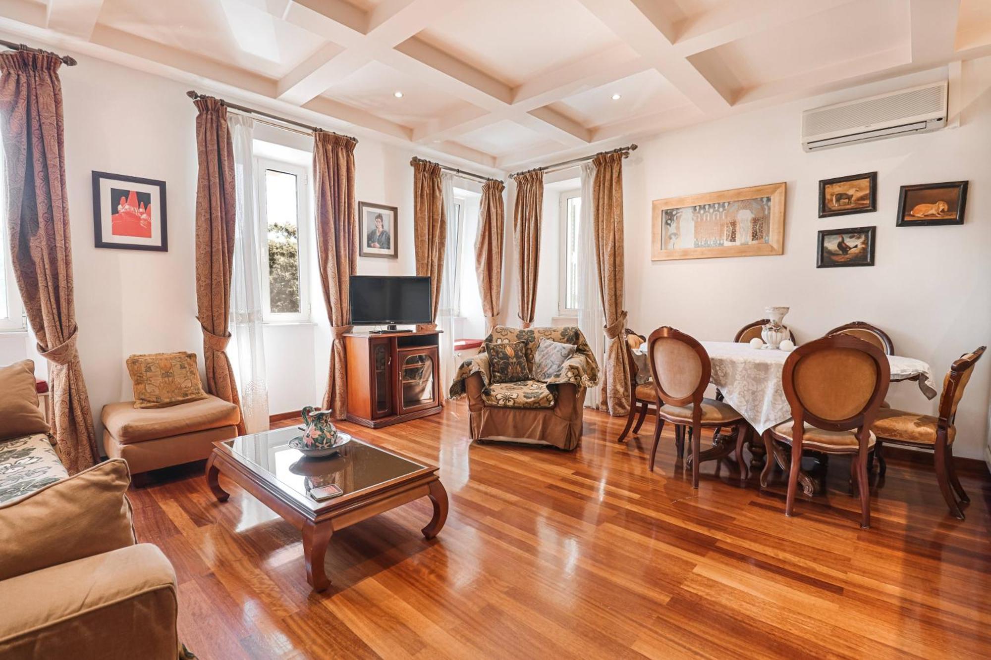 The Writer's House-liston Corfu Apartment *